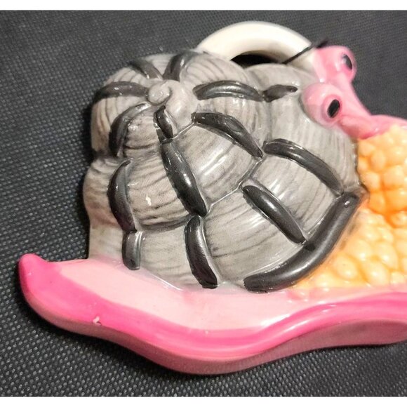 Vintage Ceramic Snail Figurine With Pink Gray Detailing - Picture 2 of 9